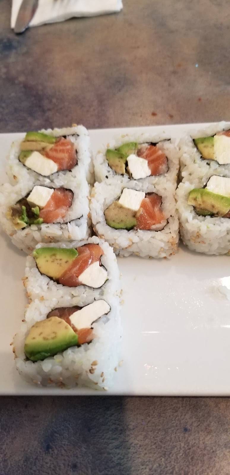 Rien Tong Restaurant | restaurant | 3131 Wilson Blvd, Arlington, VA 22201, USA | 7032438388 OR +1 703-243-8388