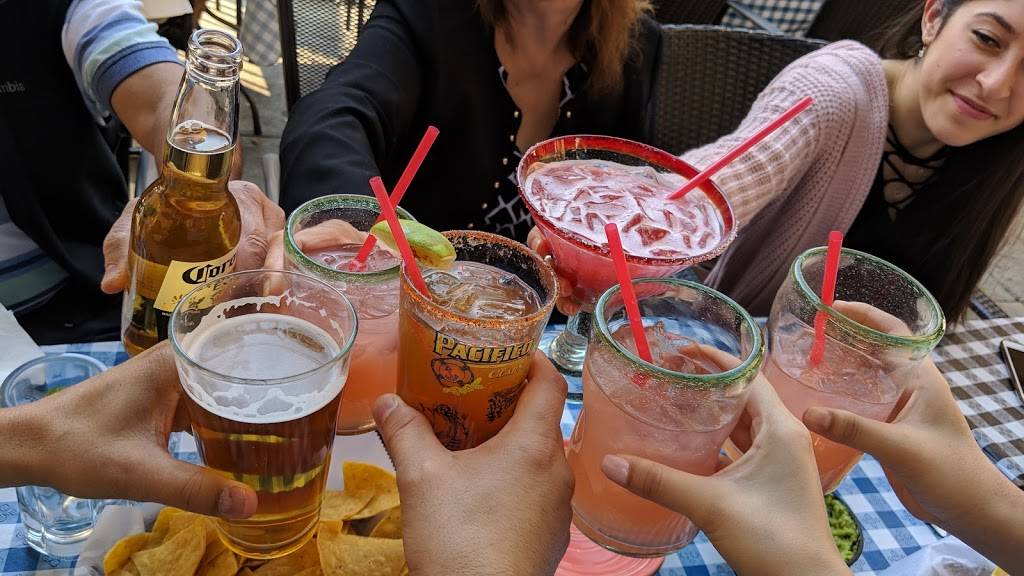 Margaritas | restaurant | 2098 Broadway, Redwood City, CA 94061, USA | 6507010709 OR +1 650-701-0709