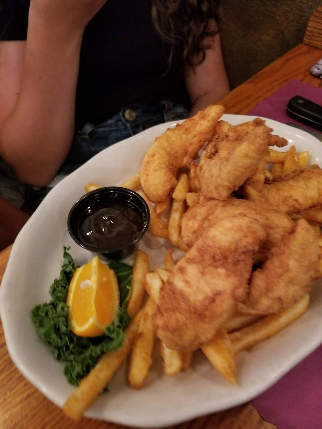 Weathervane Tavern | restaurant | 85 Railroad Ave, South Hamilton, MA 01982, USA | 9784682600 OR +1 978-468-2600