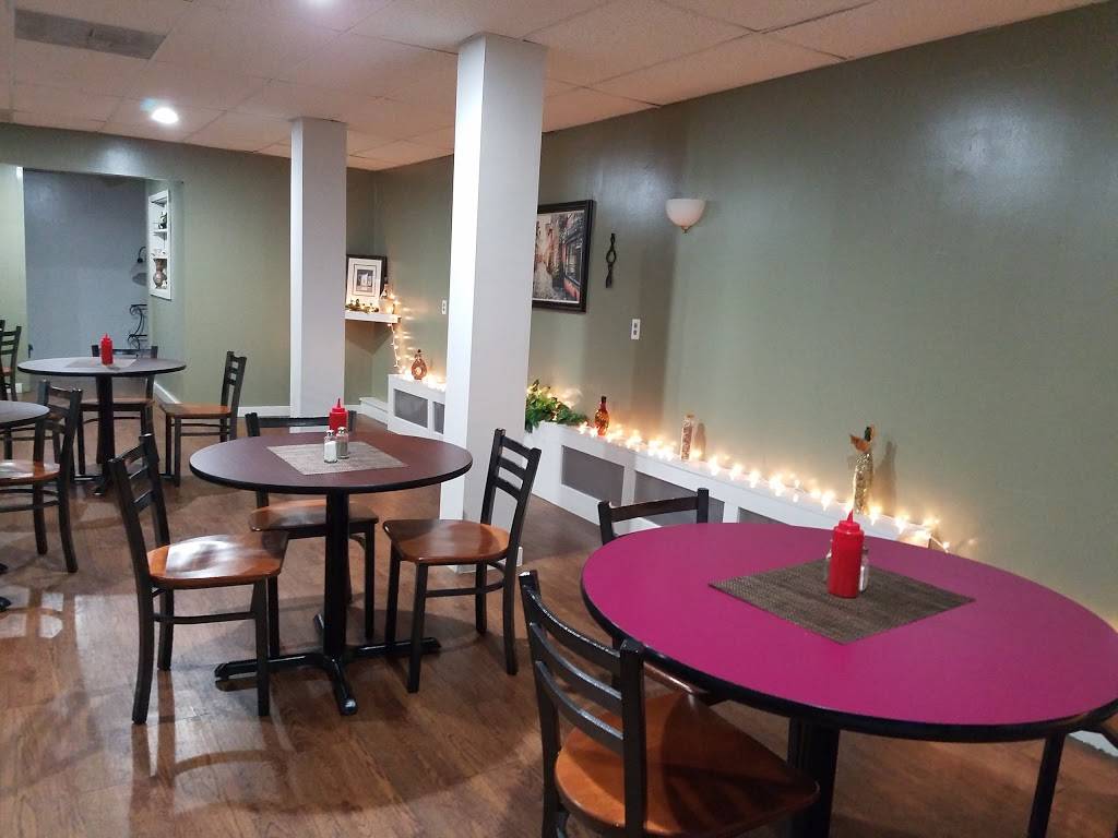 DeMarios Eatery | restaurant | 249 NY-13, Chittenango, NY 13037, USA | 3155103586 OR +1 315-510-3586