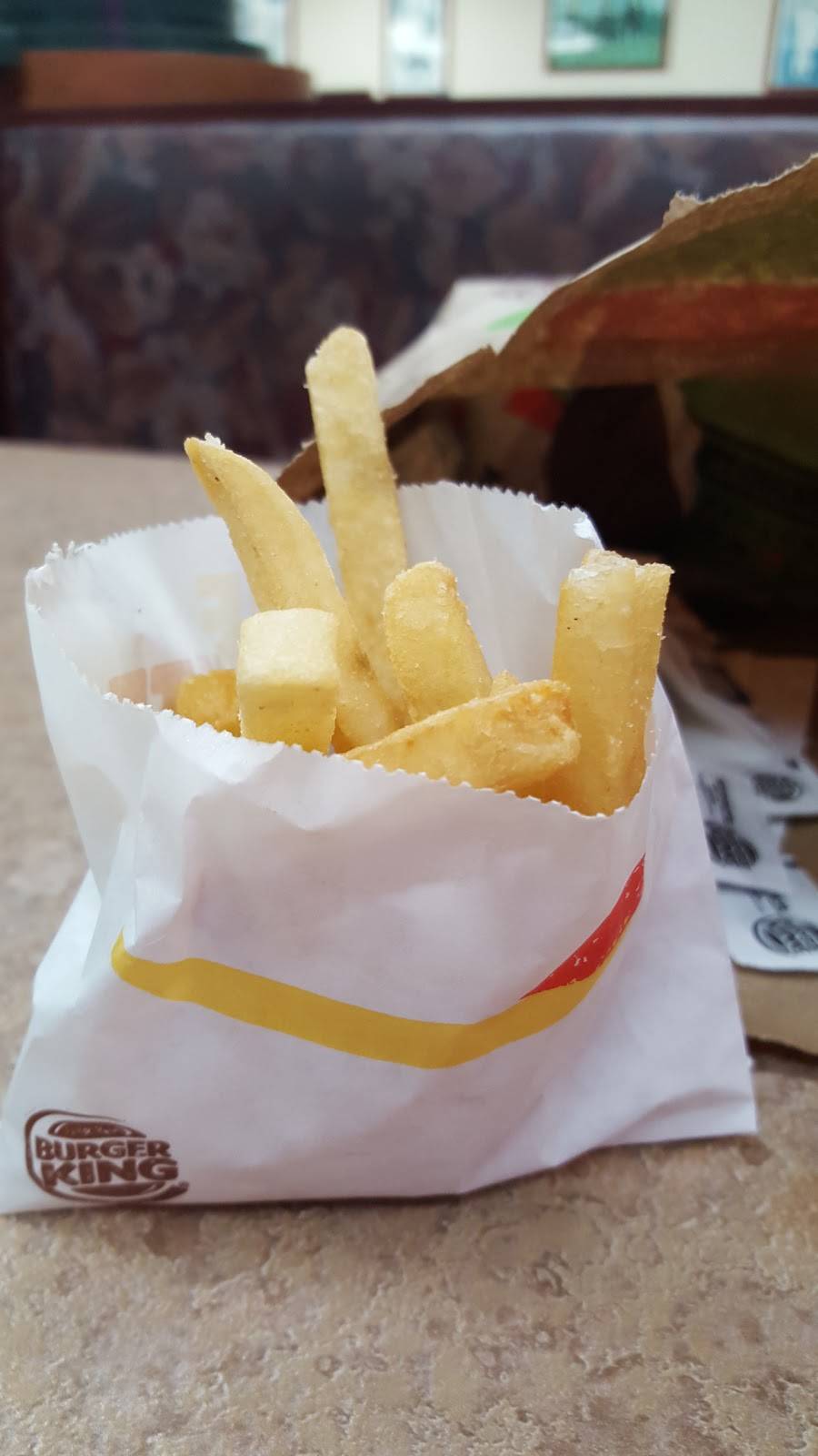 Burger King | restaurant | 5 Old Shore Rd, Port Washington, NY 11050, USA | 5168838673 OR +1 516-883-8673