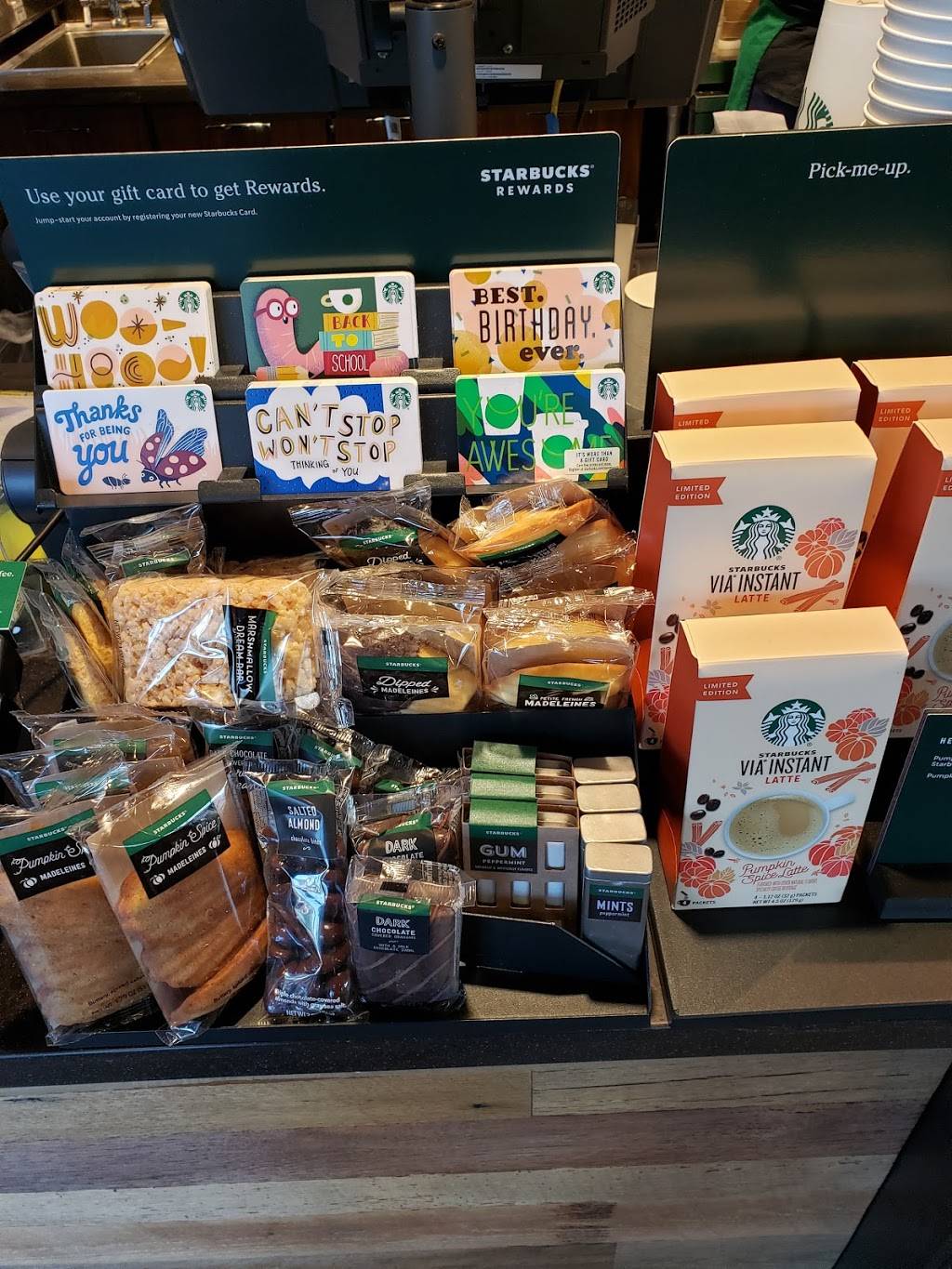 Starbucks | cafe | 433 W Sunshine St, Springfield, MO 65807, USA | 4178644387 OR +1 417-864-4387