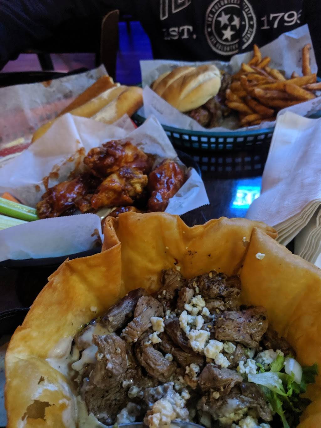 Kats Bar & Grille | restaurant | 2037 N Mt Juliet Rd #130, Mt. Juliet, TN 37122, USA | 6157585287 OR +1 615-758-5287