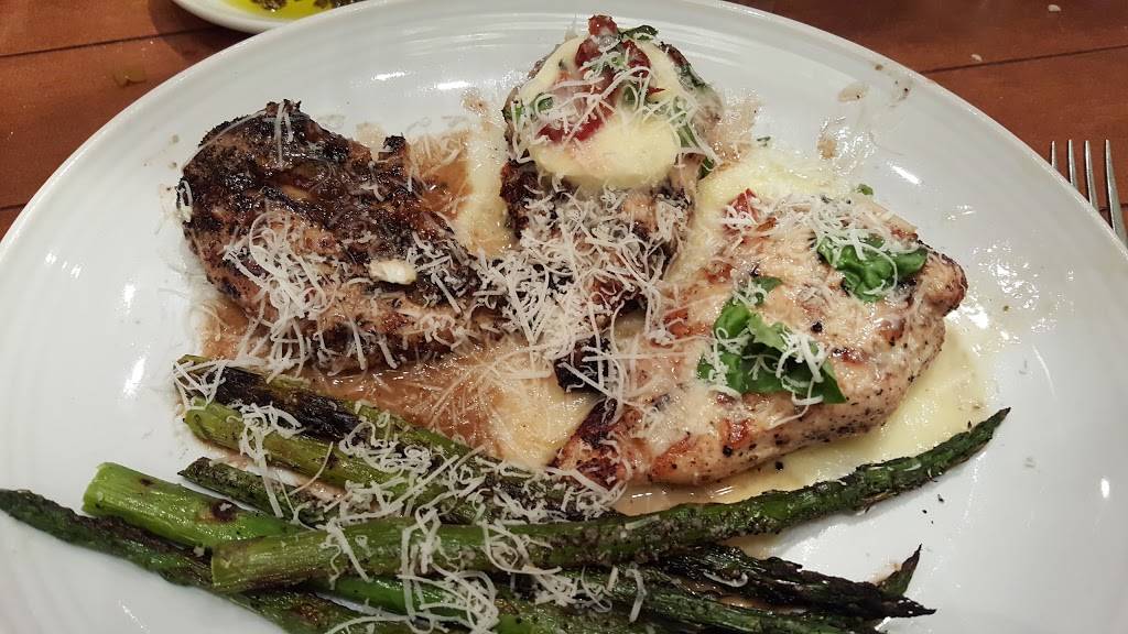Carrabbas Italian Grill | restaurant | 1022 Woodruff Rd, Greenville, SC 29607, USA | 8642139494 OR +1 864-213-9494