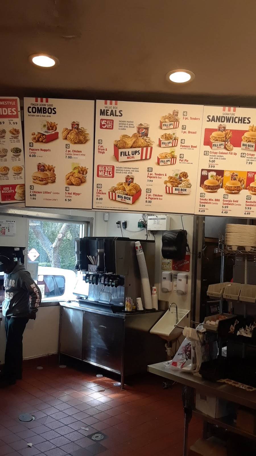 KFC | restaurant | 8003 Merrill Rd, Jacksonville, FL 32277, USA | 9047441010 OR +1 904-744-1010