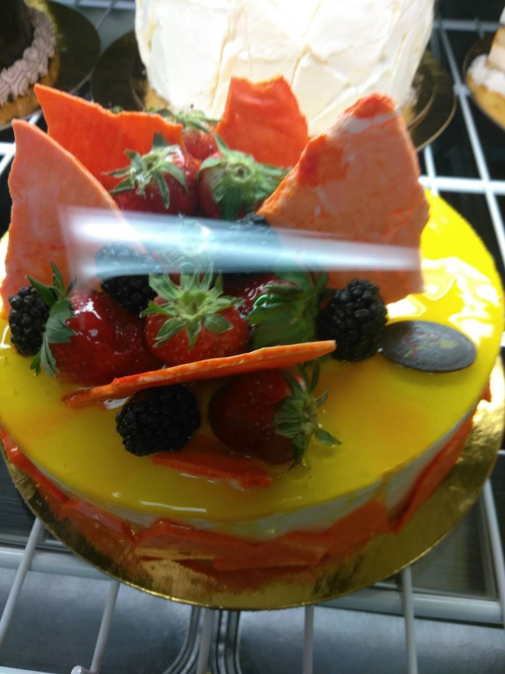 Pinecrest Bakery - Miller | bakery | 14764 SW 56th St, Miami, FL 33185, USA | 7862920355 OR +1 786-292-0355