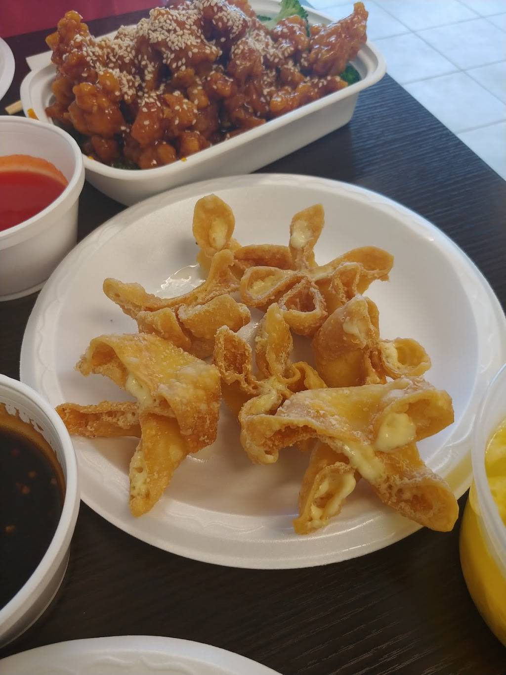 China One | restaurant | 1705 W Main St, Lebanon, TN 37087, USA | 6159652937 OR +1 615-965-2937