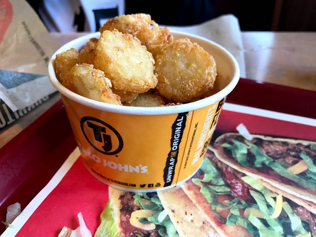 Taco Johns | restaurant | 710 11th St, Hudson, WI 54016, USA | 7153865522 OR +1 715-386-5522