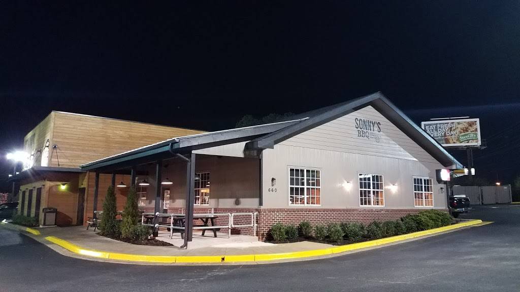 Sonnys BBQ | restaurant | 660 Duluth Hwy, Lawrenceville, GA 30045, USA | 7708223330 OR +1 770-822-3330