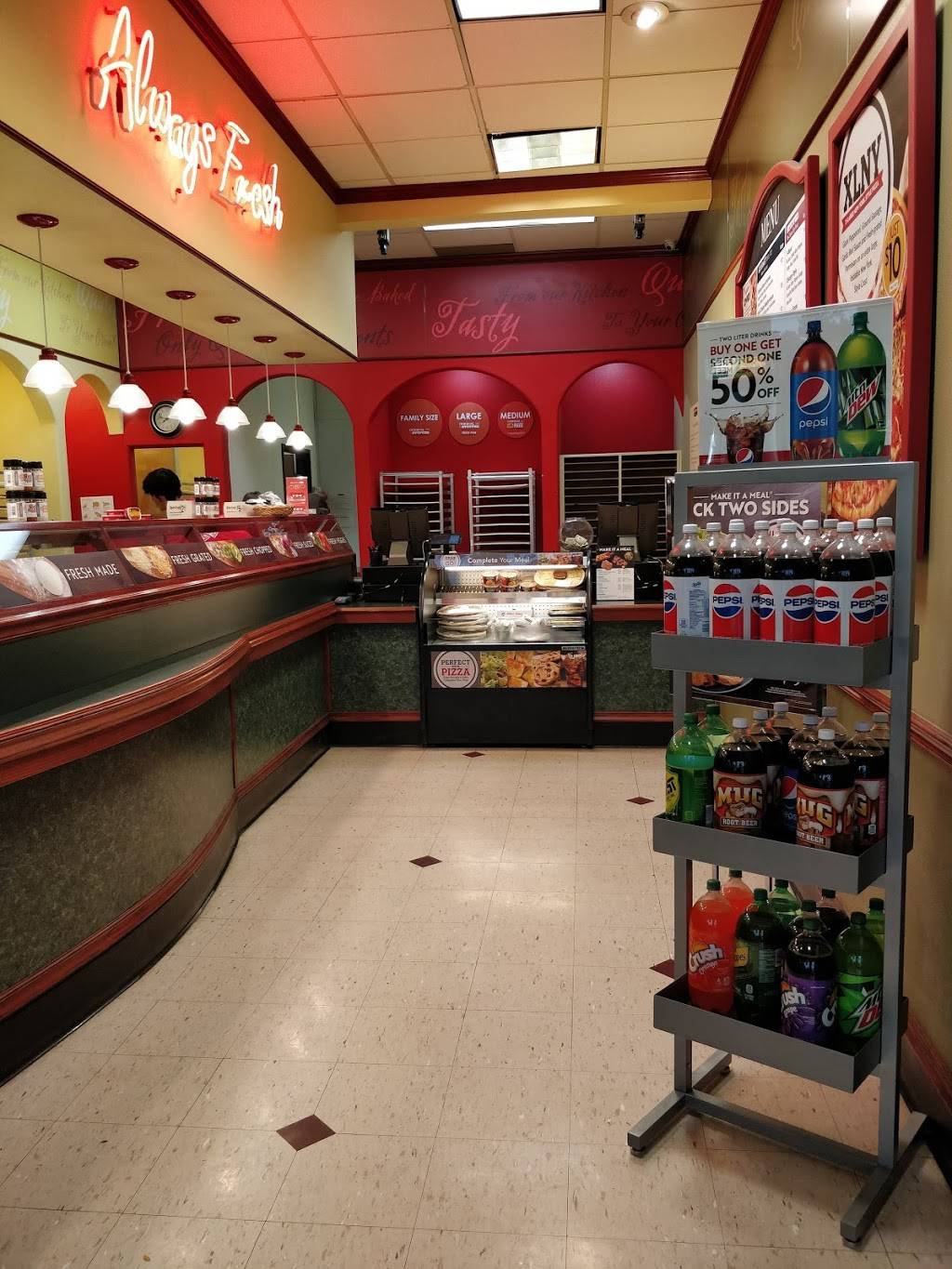 Papa Murphys Take N Bake Pizza | meal takeaway | 7408 S University Blvd, Centennial, CO 80122, USA | 7205287500 OR +1 720-528-7500