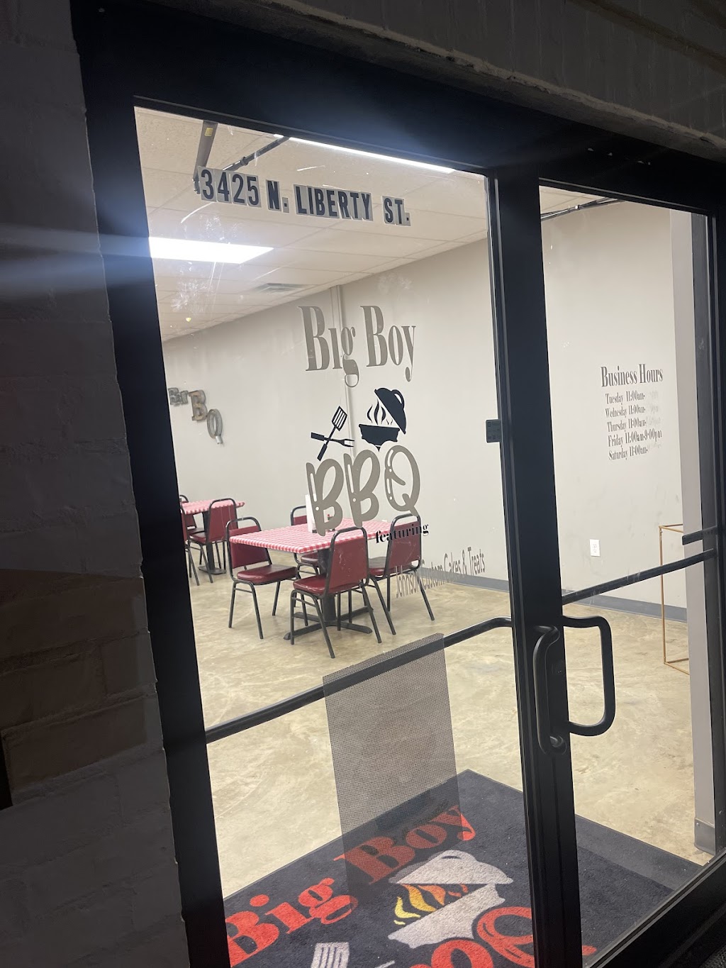 Big Boy Barbecue | restaurant | 3425 N Liberty St, Canton, MS 39046, USA | 7692579165 OR +1 769-257-9165