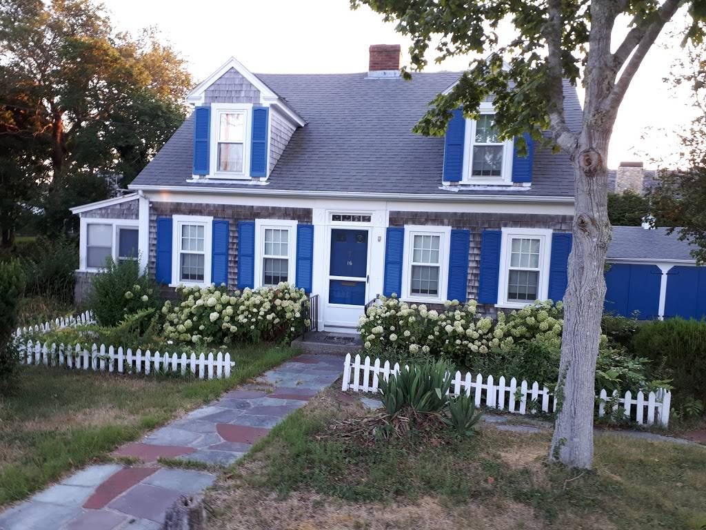 Cape Sea Grille | restaurant | 31 Sea St, Harwich Port, MA 02646, USA | 5084324745 OR +1 508-432-4745