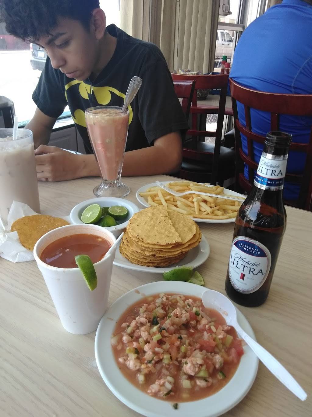 Chihuahua Seafood Restaurant | restaurant | 1834 W Indian School Rd, Phoenix, AZ 85015, USA | 6022741991 OR +1 602-274-1991