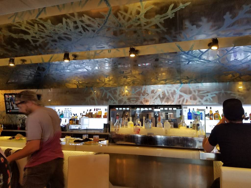 ICE | restaurant | 10000 W OHare Ave, L, Chicago, IL 60666, USA | 7736866180 OR +1 773-686-6180