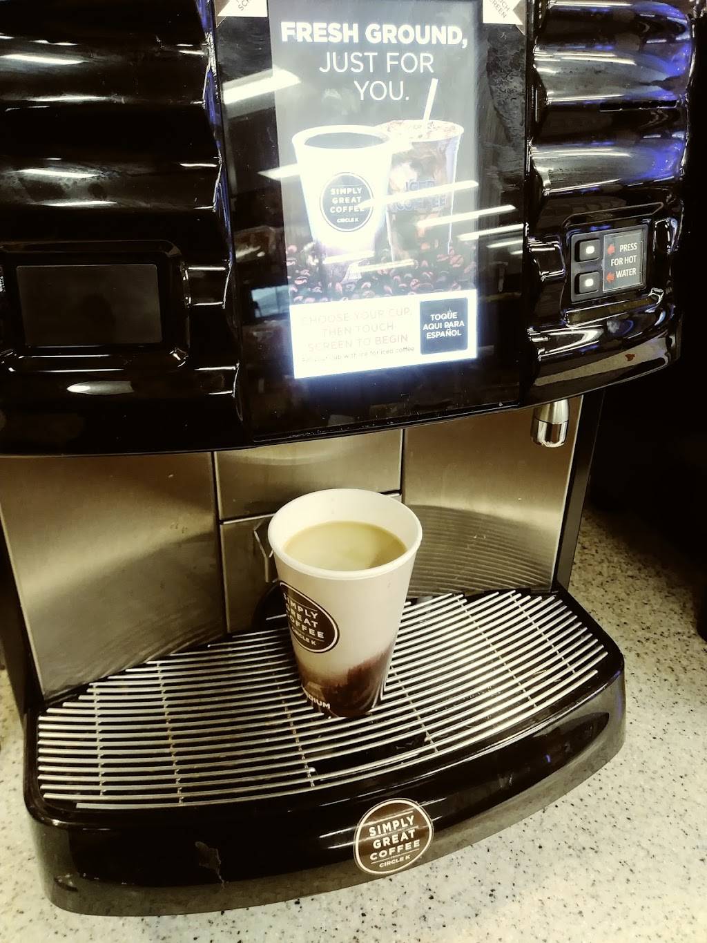 Circle K | meal takeaway | 765 S Sepulveda Blvd, El Segundo, CA 90245, USA | 3104269593 OR +1 310-426-9593