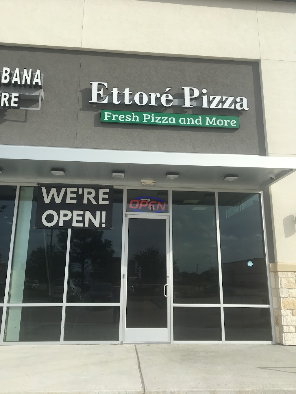 Ettoré Pizza | restaurant | 7016 Fry Rd Suite D, Cypress, TX 77433, USA | 8326748930 OR +1 832-674-8930