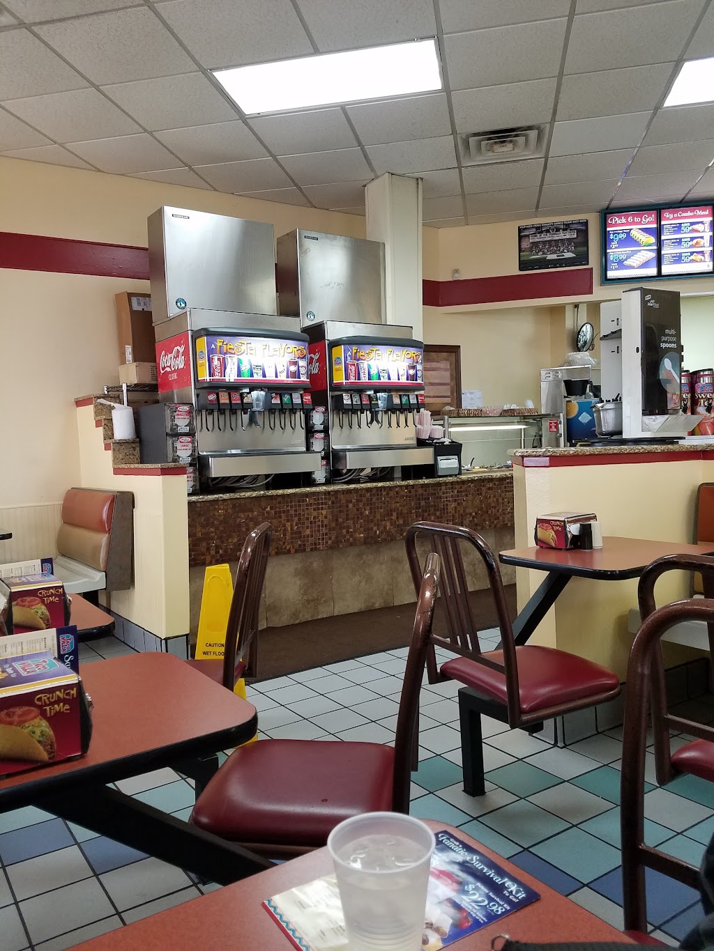 Taco Villa | restaurant | 2120 E 42nd St, Odessa, TX 79762, USA | 4323622528 OR +1 432-362-2528