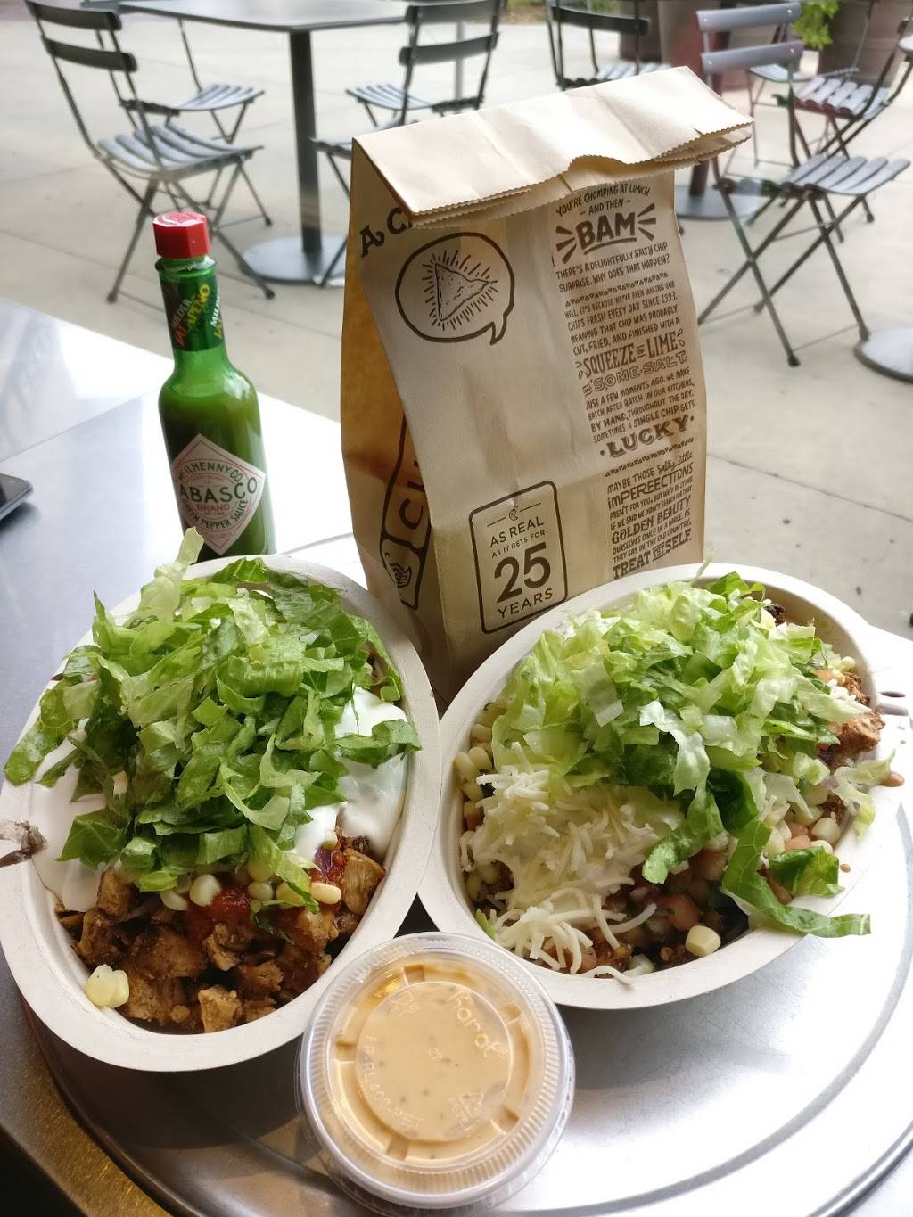 Chipotle Mexican Grill | restaurant | 2002 El Camino Real Ste C, Santa Clara, CA 95050, USA | 4084184508 OR +1 408-418-4508