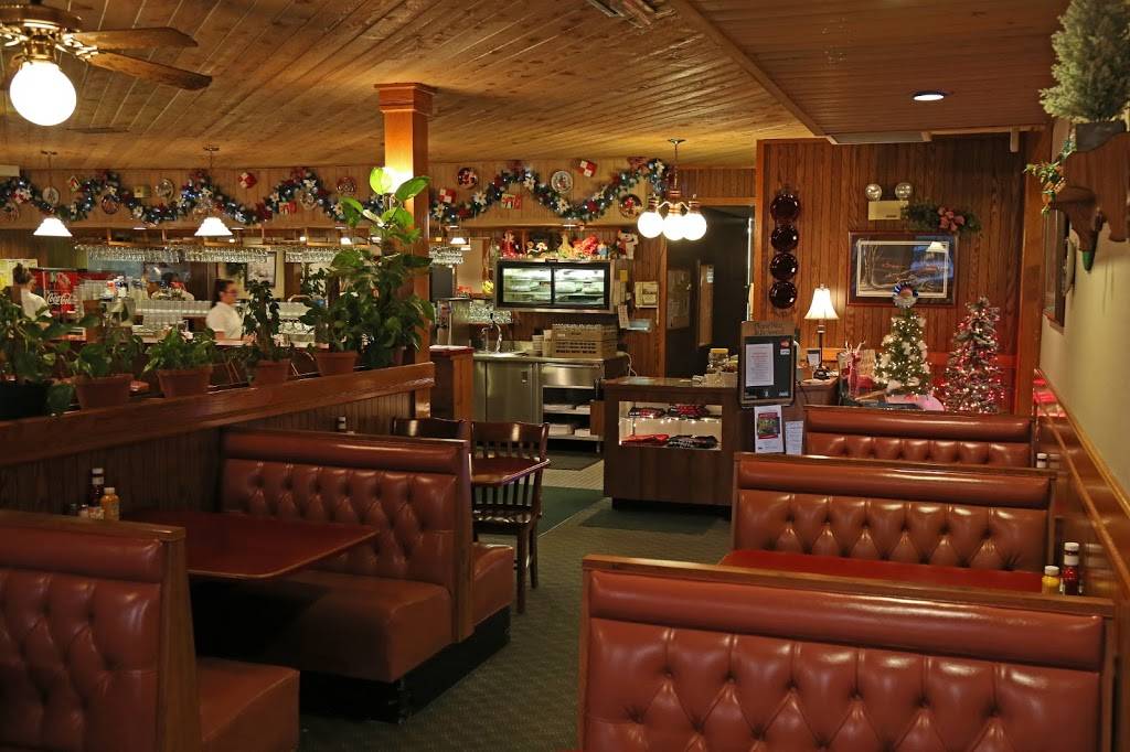 Streamliner Family Restaurant | restaurant | 201 E 9th St, Rochester, IN 46975, USA | 5742234656 OR +1 574-223-4656