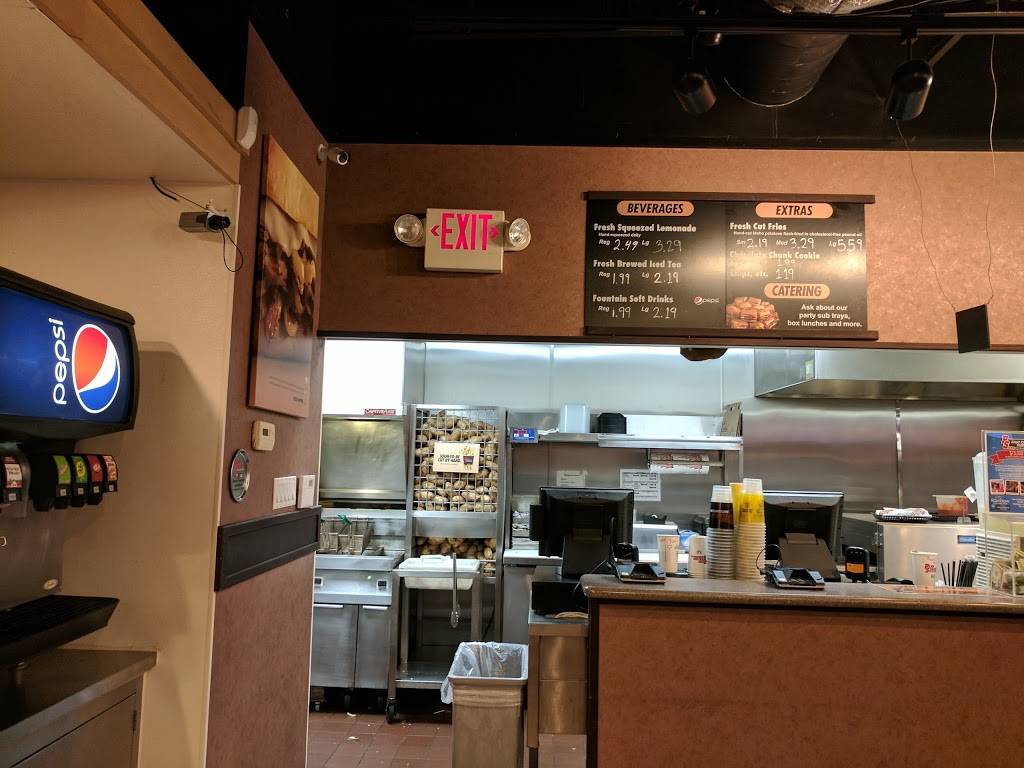 Penn Station East Coast Subs | meal takeaway | 44629 N Gratiot Ave, Clinton Twp, MI 48036, USA | 5864637827 OR +1 586-463-7827