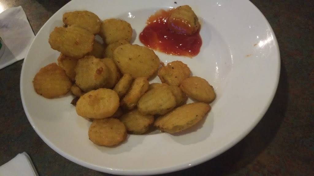 Gimmicks For Food & Fun | restaurant | 5021 Bay City Rd, Midland, MI 48642, USA | 9894962037 OR +1 989-496-2037