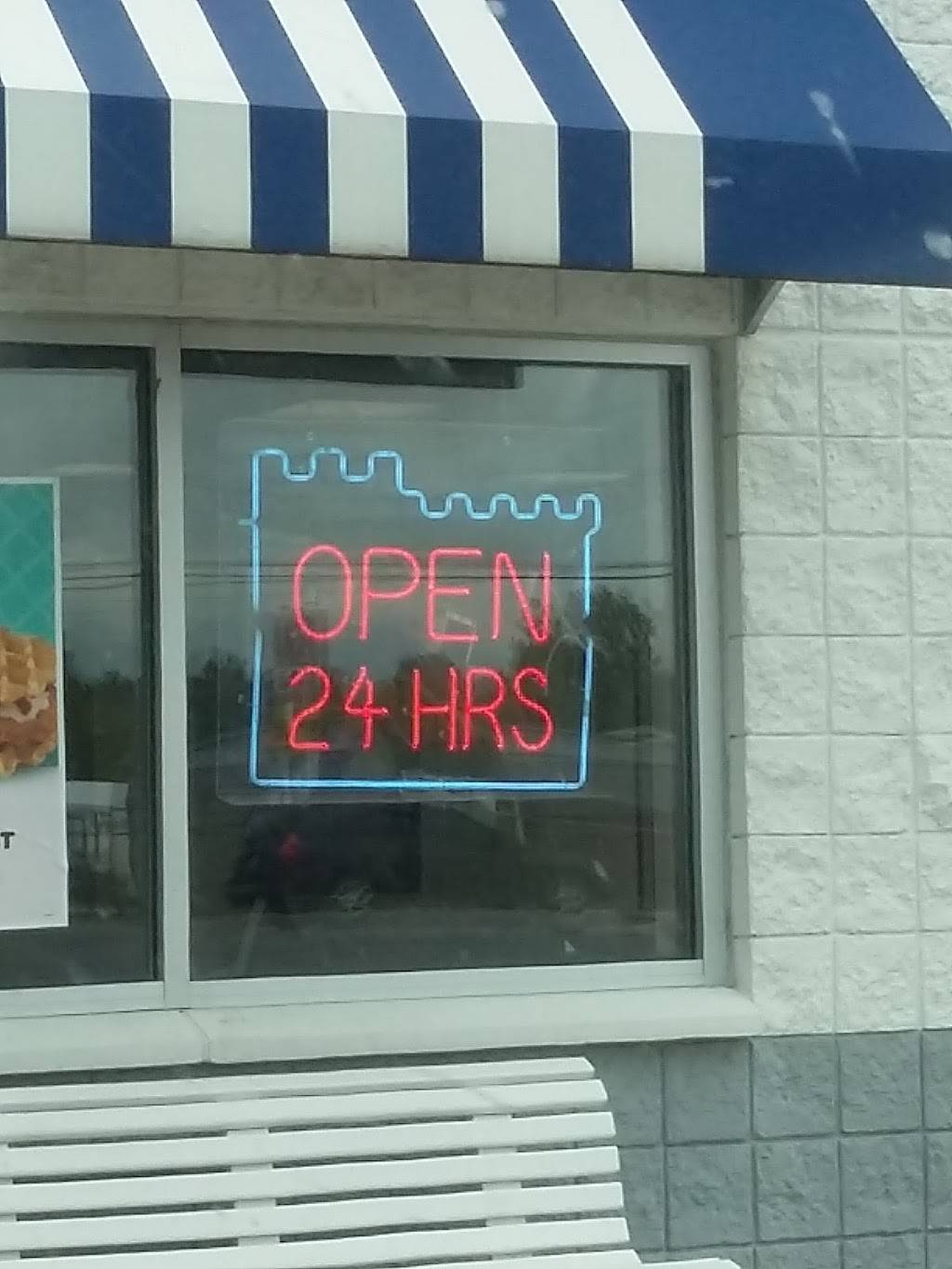 White Castle | restaurant | 10303 Pendleton Pike, Indianapolis, IN 46236, USA | 3178235872 OR +1 317-823-5872