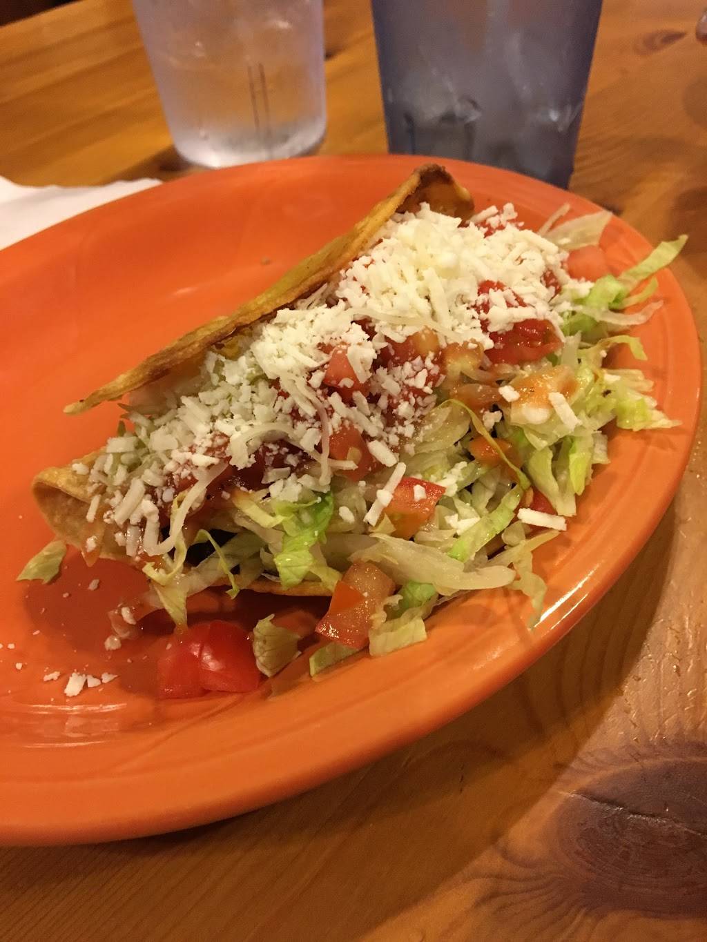 Suzey Belens | restaurant | 140 N 3rd Ave, Oakdale, CA 95361, USA | 2098482849 OR +1 209-848-2849