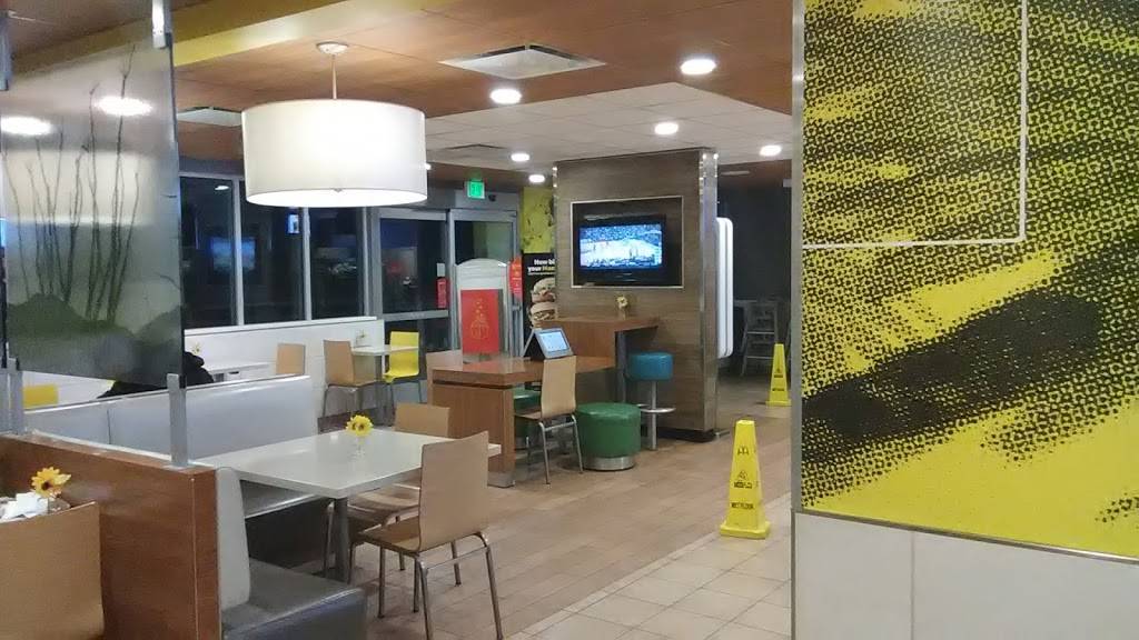 McDonalds | cafe | 8876 Cuyamaca St, Santee, CA 92071, USA | 6194499950 OR +1 619-449-9950