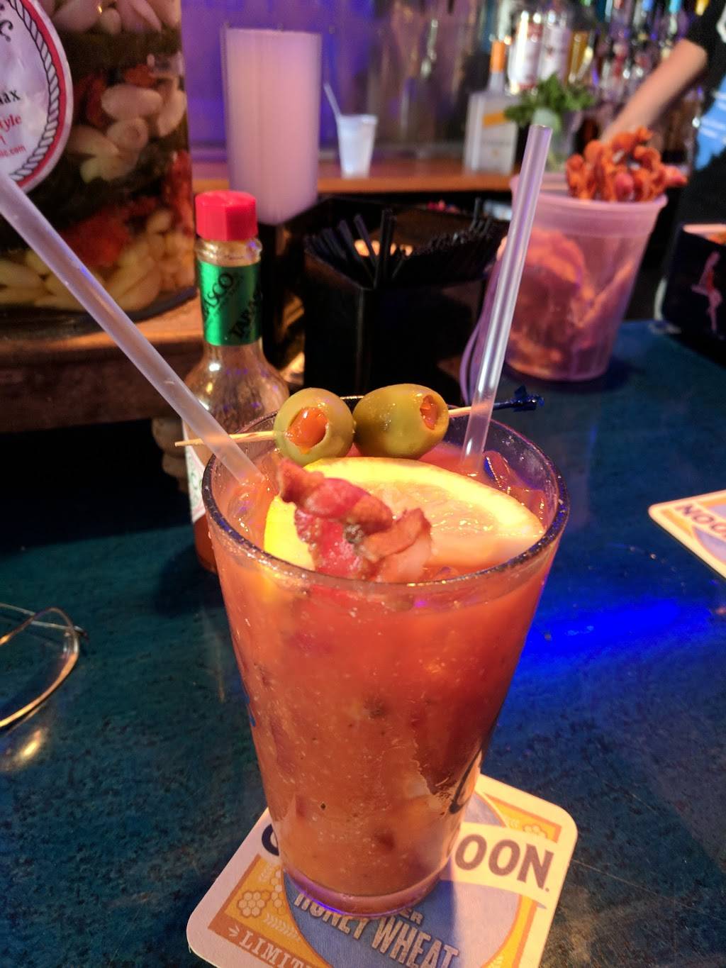 Quahog Republic | restaurant | 97 Spring Bars Rd, Falmouth, MA 02540, USA | 5085404111 OR +1 508-540-4111