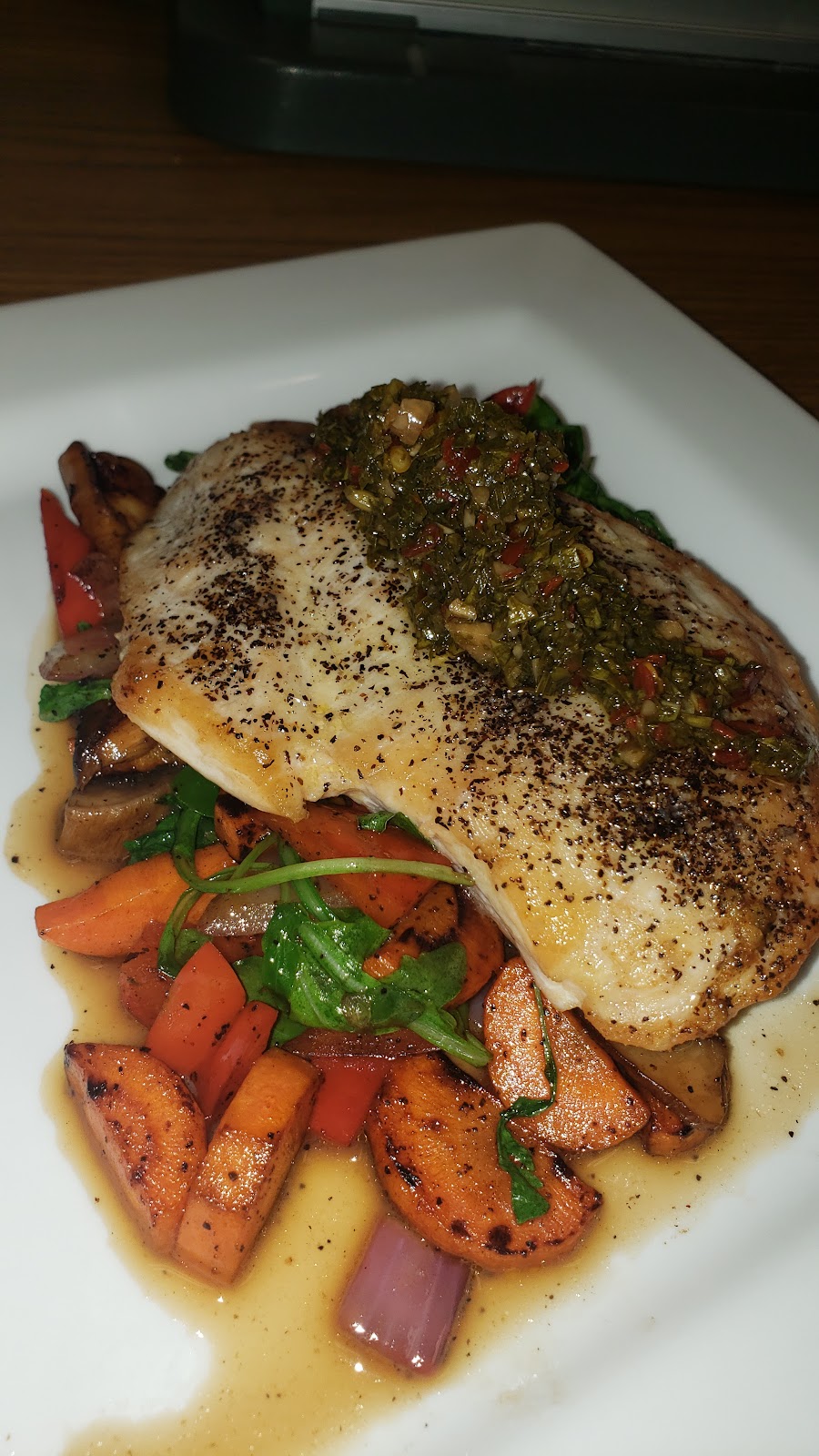 Heist Restaurant & Lounge | restaurant | 6300 Parc Corniche Dr, Orlando, FL 32821, USA | 7577180159 OR +1 757-718-0159