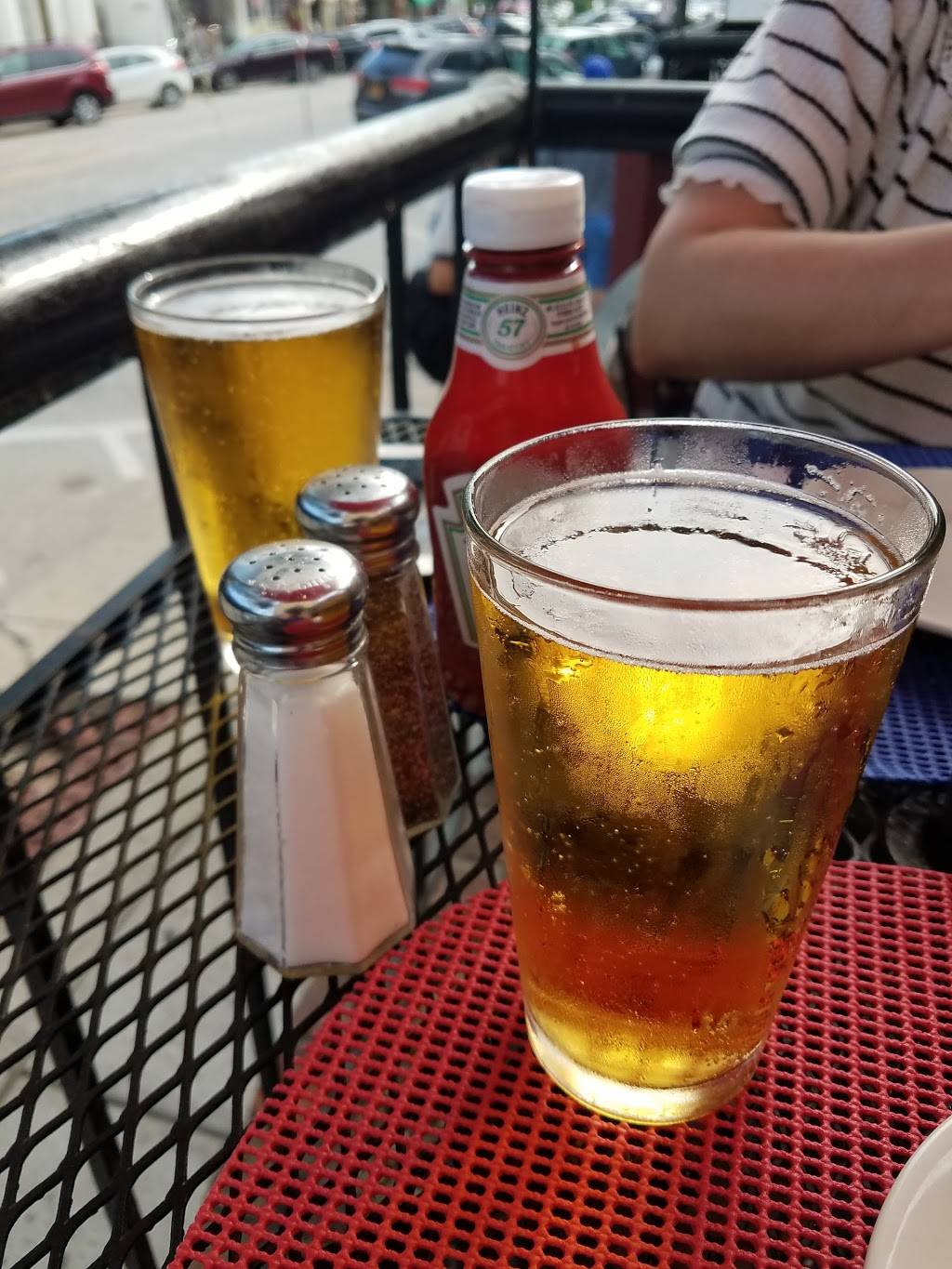 Feed and Grain | restaurant | 73 Main St, Northport, NY 11768, USA | 6316512684 OR +1 631-651-2684