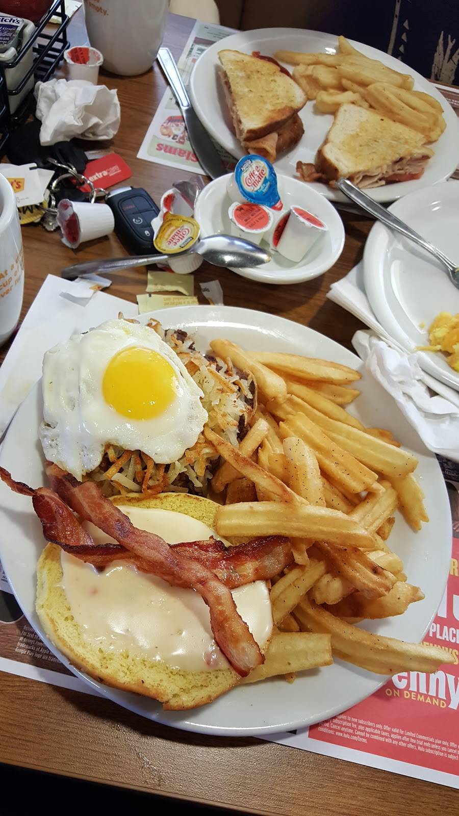 Dennys | restaurant | 781 Sunburst Hwy, Cambridge, MD 21613, USA | 4102210003 OR +1 410-221-0003