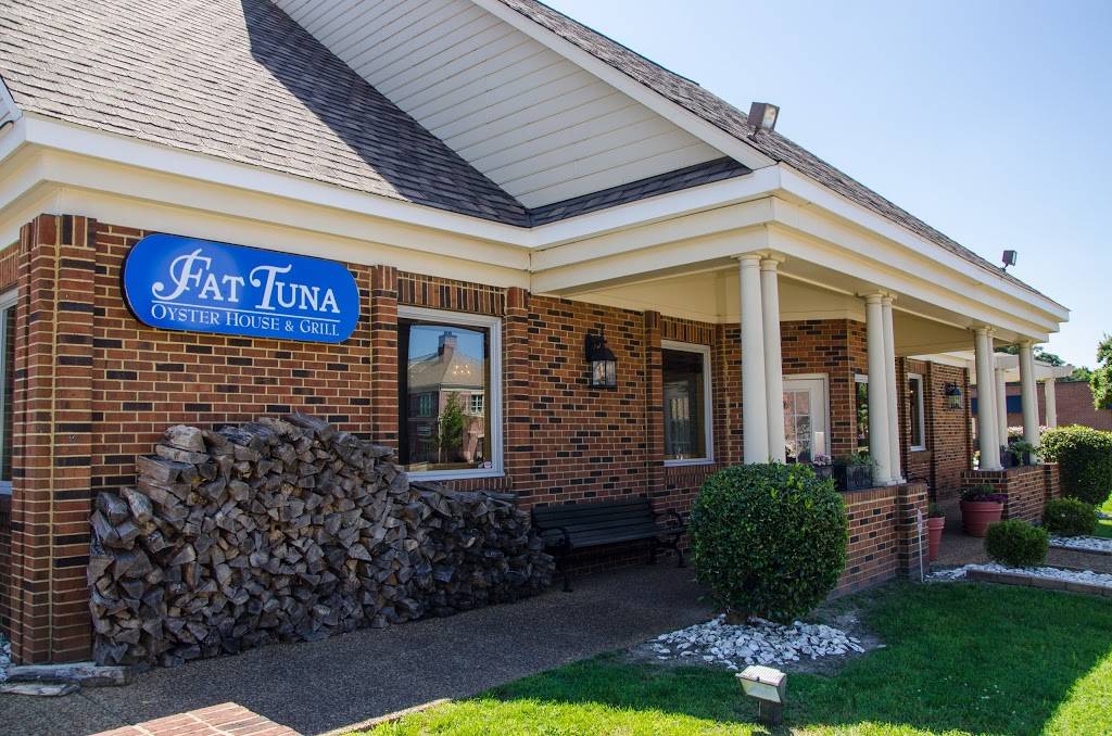 Fat Tuna Grill & Oyster House | restaurant | 1433 Richmond Rd, Williamsburg, VA 23185, USA | 7579032811 OR +1 757-903-2811
