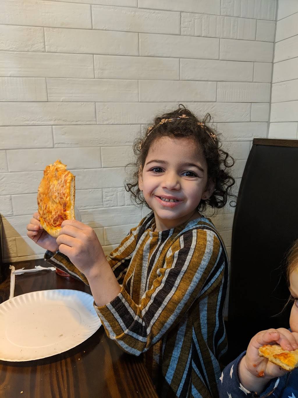 Bravo Kosher Pizza | restaurant | 902 Kings Hwy, Brooklyn, NY 11223, USA | 3477025121 OR +1 347-702-5121