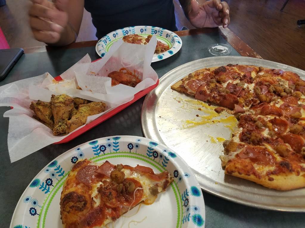 Pepperoni Rays Cafe | restaurant | 5339 Franklin Ave, New Orleans, LA 70122, USA | 5042814220 OR +1 504-281-4220