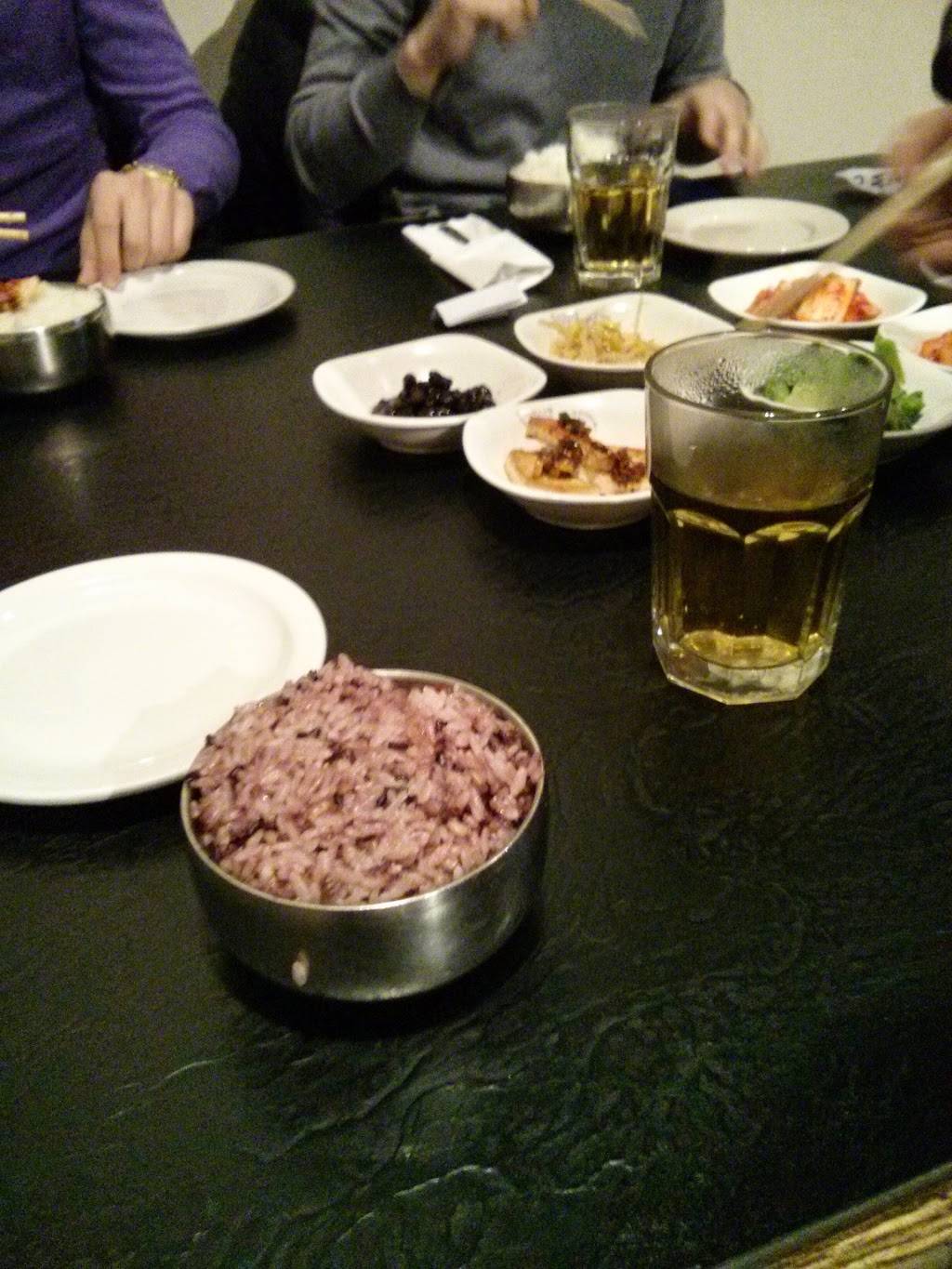 B Won Korean Restaurant | restaurant | 2006 S Neil St, Champaign, IL 61820, USA | 2173522966 OR +1 217-352-2966