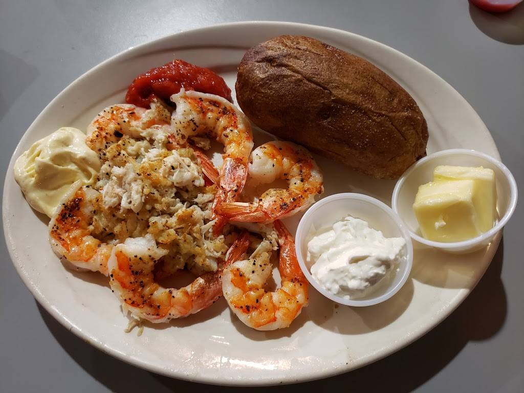 Crab Creek | restaurant | 9 Radford St, Christiansburg, VA 24073, USA | 5403826100 OR +1 540-382-6100