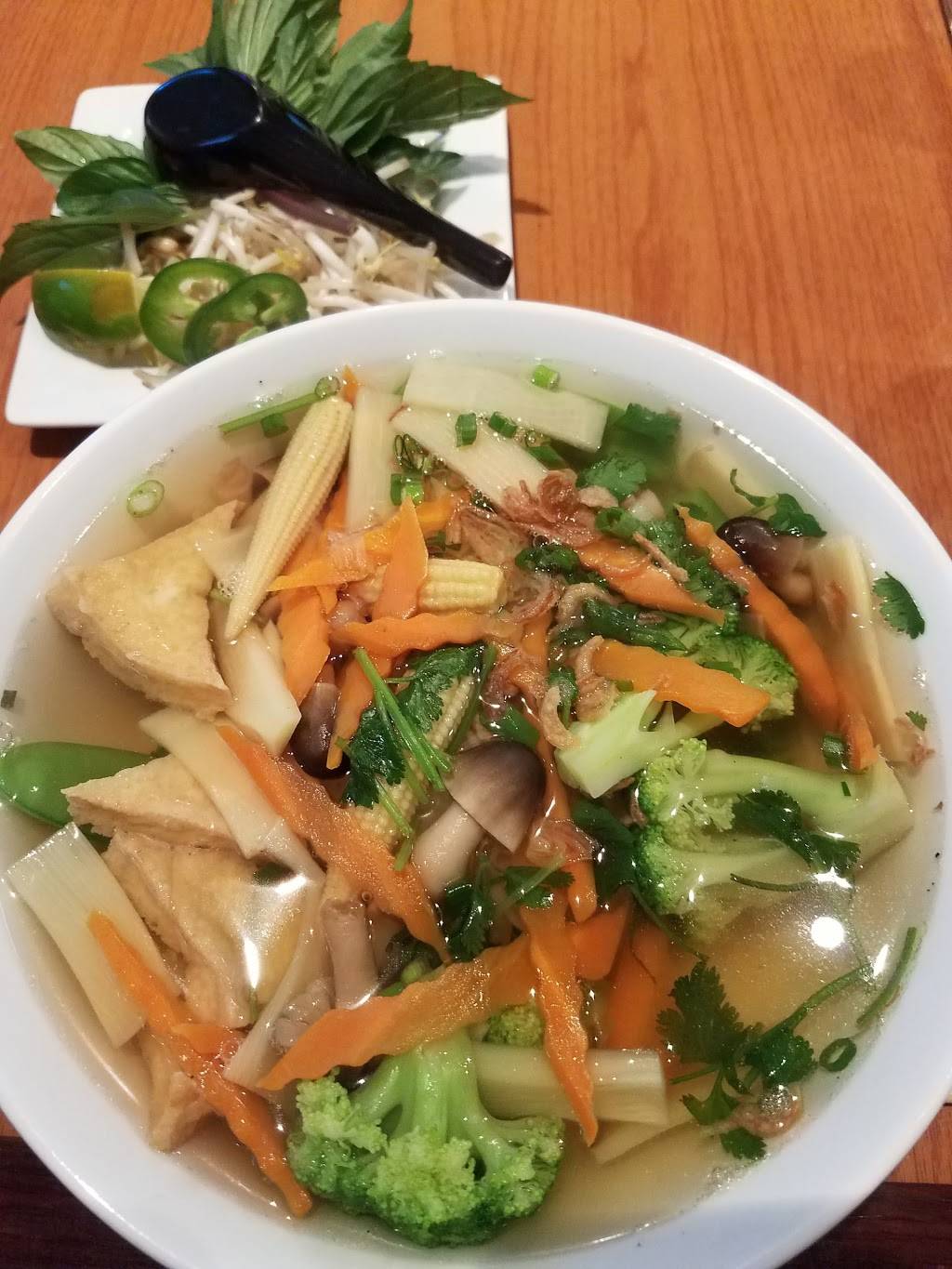 IPho 2 Noodle House | restaurant | 6424, 156 Lake Ave, Maitland, FL 32751, USA | 3214220181 OR +1 321-422-0181