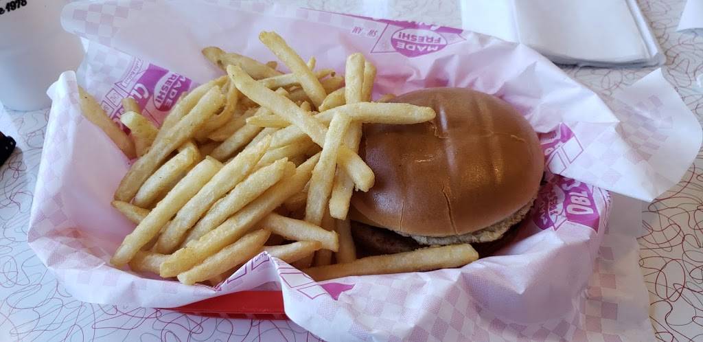 Spangles | restaurant | 1107 E 30th Ave, Hutchinson, KS 67502, USA | 6206624146 OR +1 620-662-4146