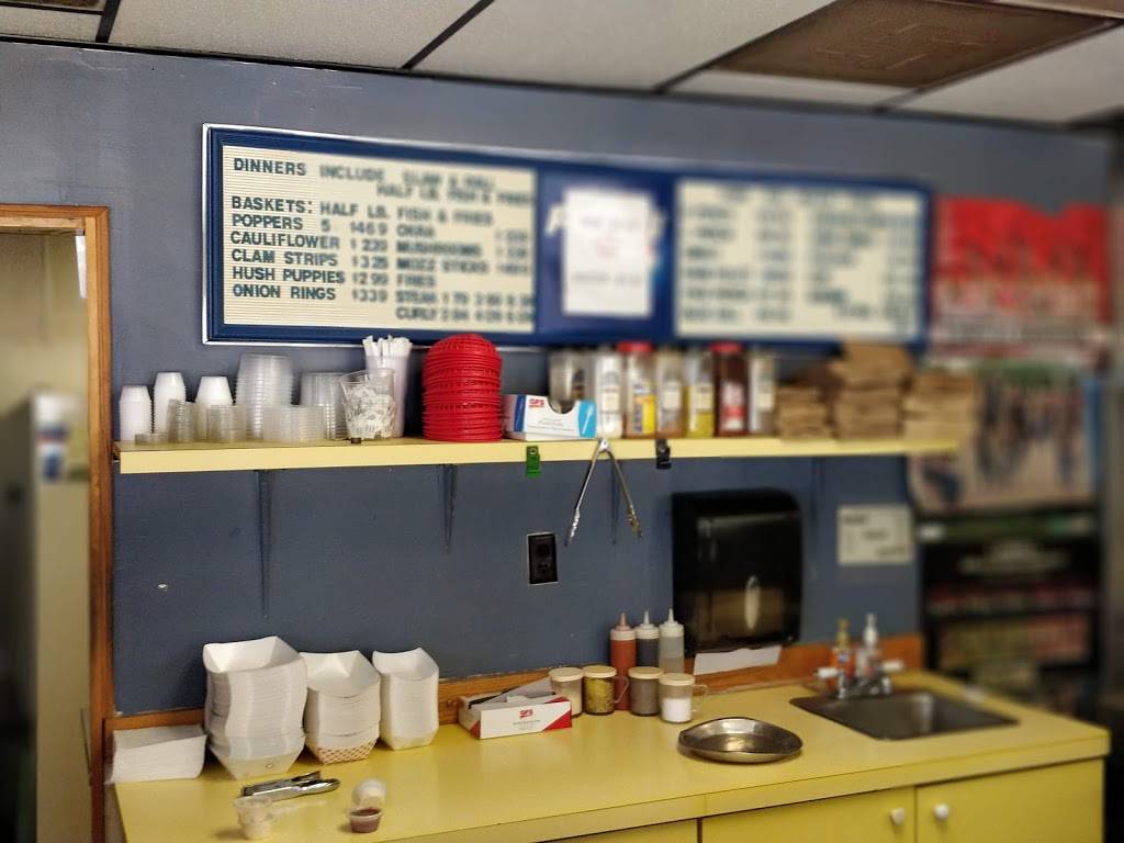 Fry Daddys | restaurant | 608 W Main St, Lowell, MI 49331, USA | 6168973474 OR +1 616-897-3474