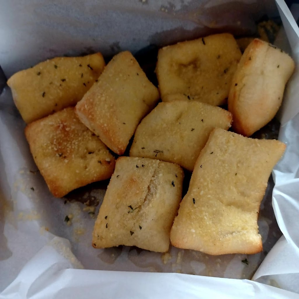 Buttercrust Pizza | restaurant | 4781 S Orange Ave, Orlando, FL 32806, USA | 4072379981 OR +1 407-237-9981