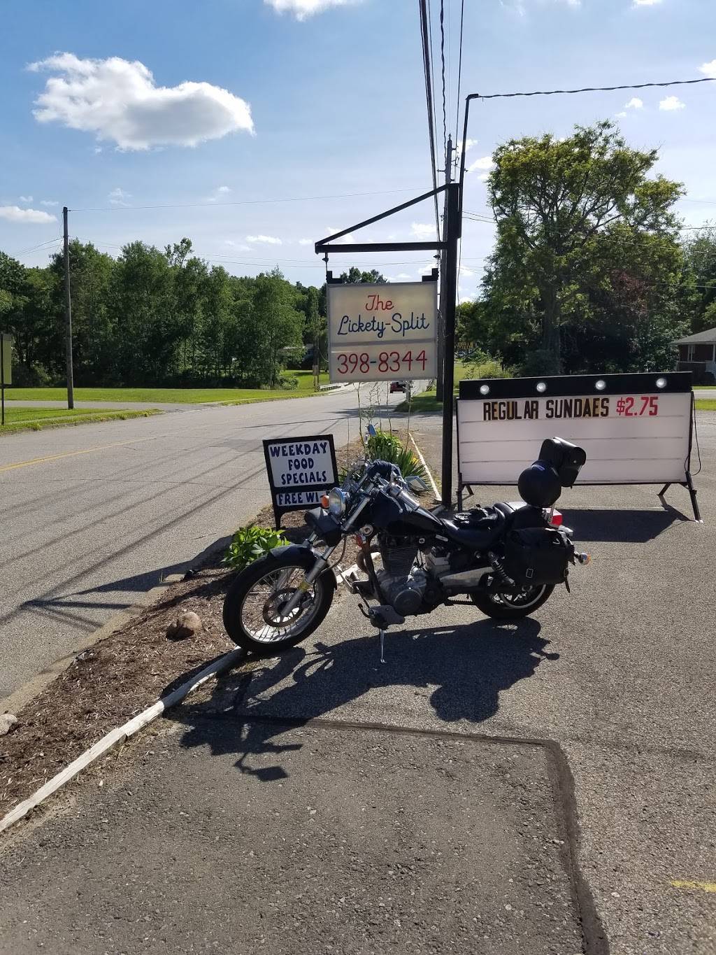 Lickety Split | restaurant | 720 Venango Ave, Cambridge Springs, PA 16403, USA | 8143988344 OR +1 814-398-8344