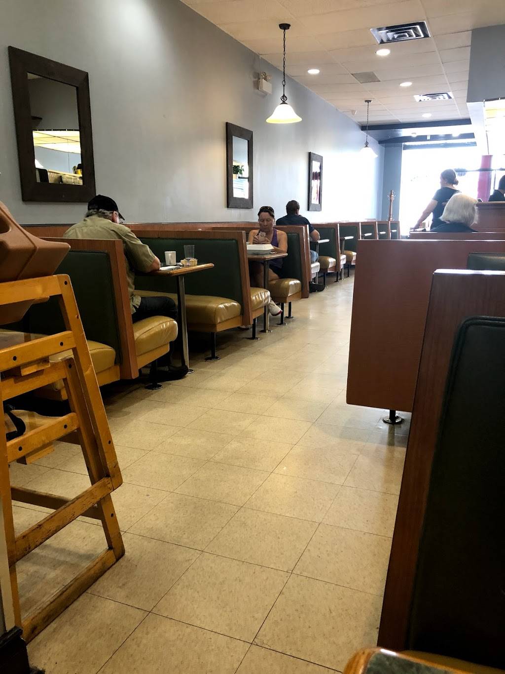 PJS Restaurant | restaurant | 315 Brock St S, Whitby, ON L1N 4K3, Canada | 9056687151 OR +1 905-668-7151