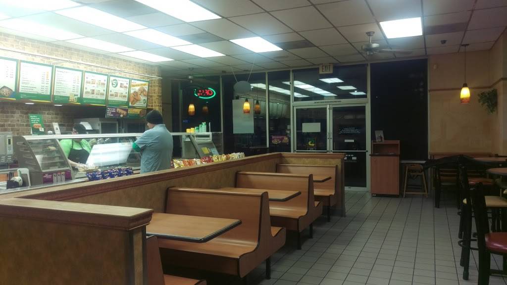 Subway | restaurant | 1895 Blankenship Rd, West Linn, OR 97068, USA | 5037233866 OR +1 503-723-3866