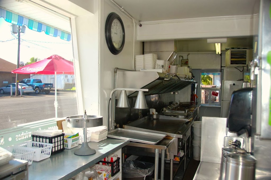 The Hot Spot | restaurant | 115 W Main St, Salina, UT 84654, USA | 4355293681 OR +1 435-529-3681