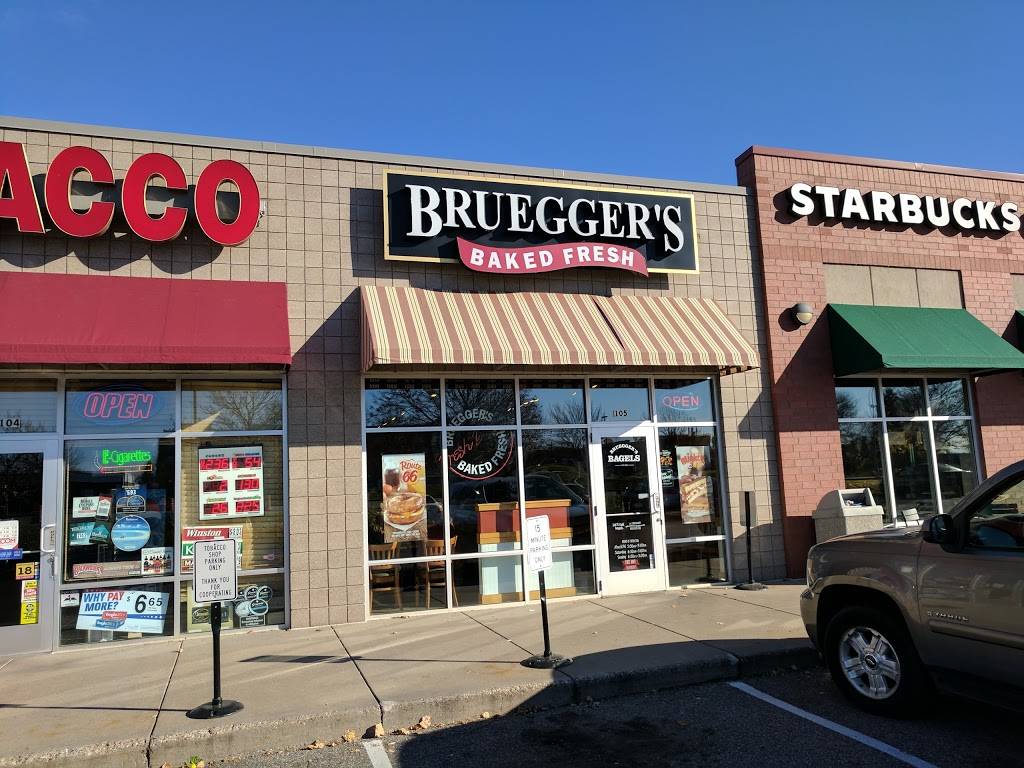 Brueggers Bagels | bakery | 3450 Pilot Knob Rd, Eagan, MN 55122, USA | 6516880400 OR +1 651-688-0400