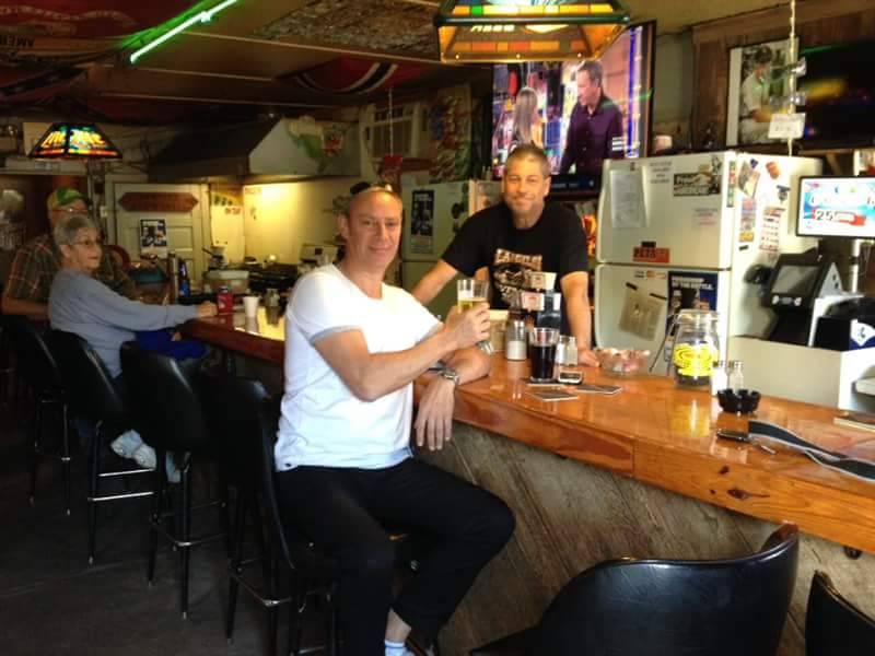 Bernies Bar & Grill | restaurant | 175 Springfield St, Avilla, MO 64833, USA | 4172465644 OR +1 417-246-5644