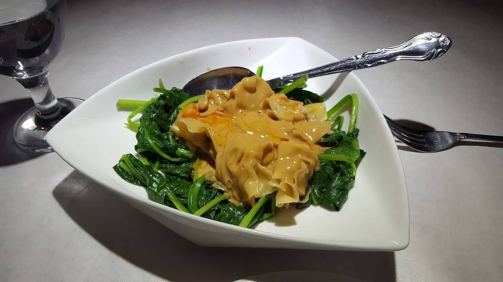 Hongs Gourmet | restaurant | 14510 Big Basin Way #9, Saratoga, CA 95070, USA | 4088672554 OR +1 408-867-2554