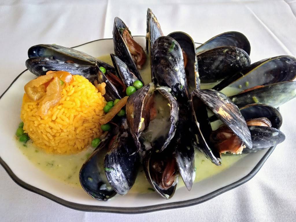 Real Madrid | restaurant | 2075 Forest Ave, Staten Island, NY 10303, USA | 7184477885 OR +1 718-447-7885