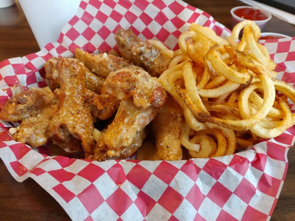 Craven Wings | restaurant | 10721 Chapman Hwy, Seymour, TN 37865, USA | 8655775211 OR +1 865-577-5211